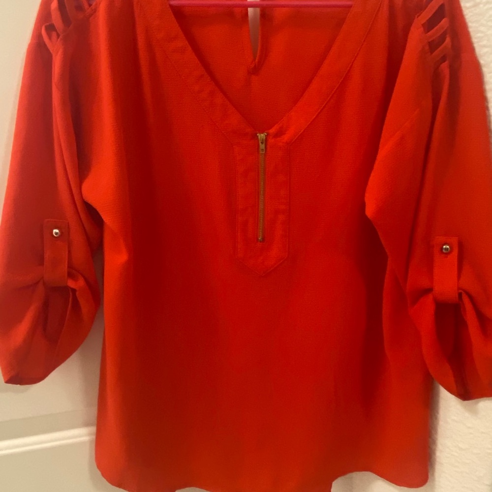 Women’s blouse